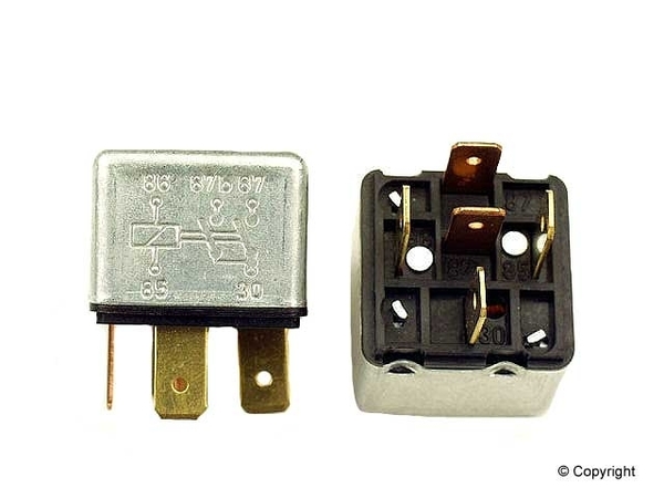 Bosch Multi Purpose Relay - 0332015006