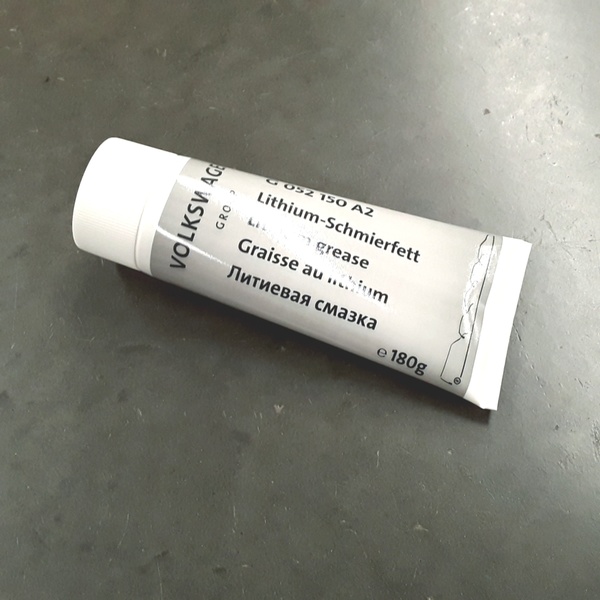 Genuine VW / Audi Brake Grease - G052150A2